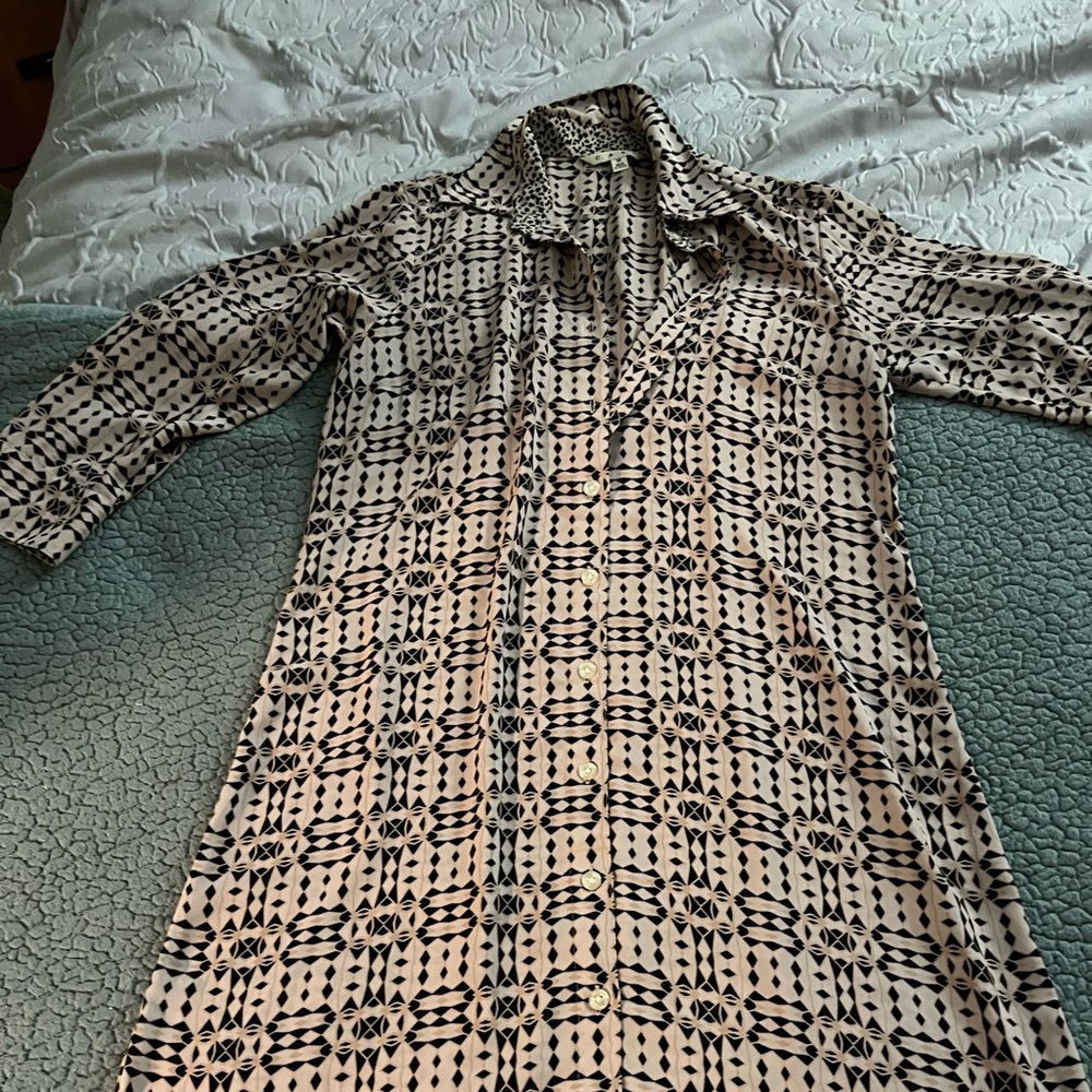 CABI black and white shirt dress Size Medium